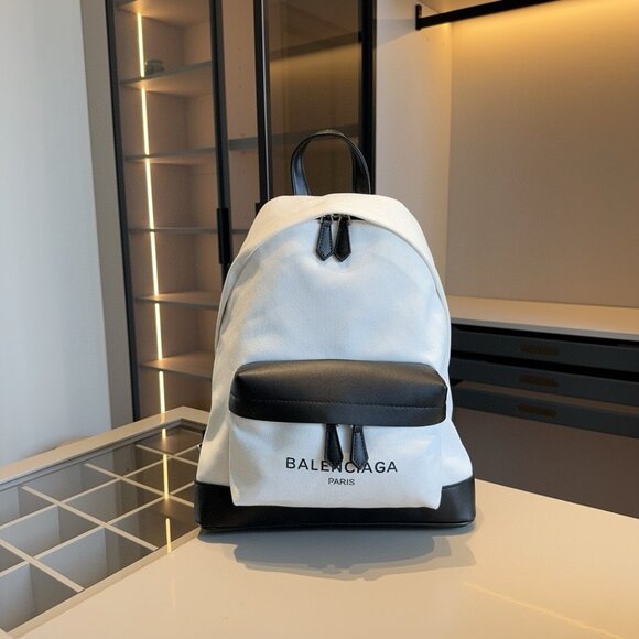 Balenciaga Handbags, Chain Bags - Picture 1 of 7
